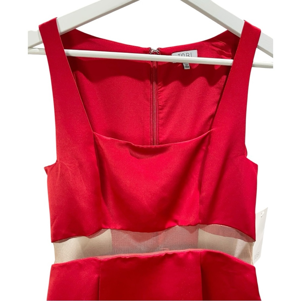 NEW Tobi Red Satin Mesh Waist Square Neck Skater Dress Size M - Picture 6 of 9